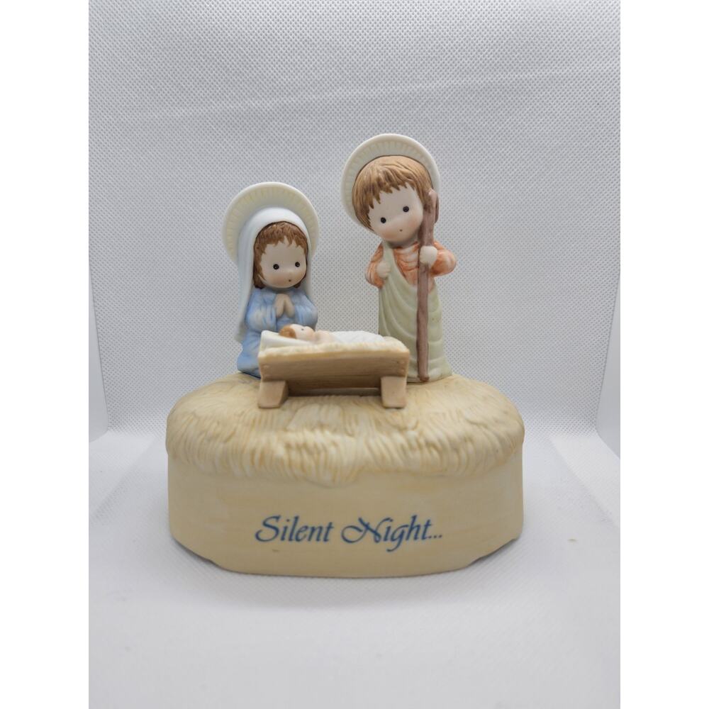 Hallmark Musical Collection Nativity Scene Silent Night Vintage 1983 Collectible